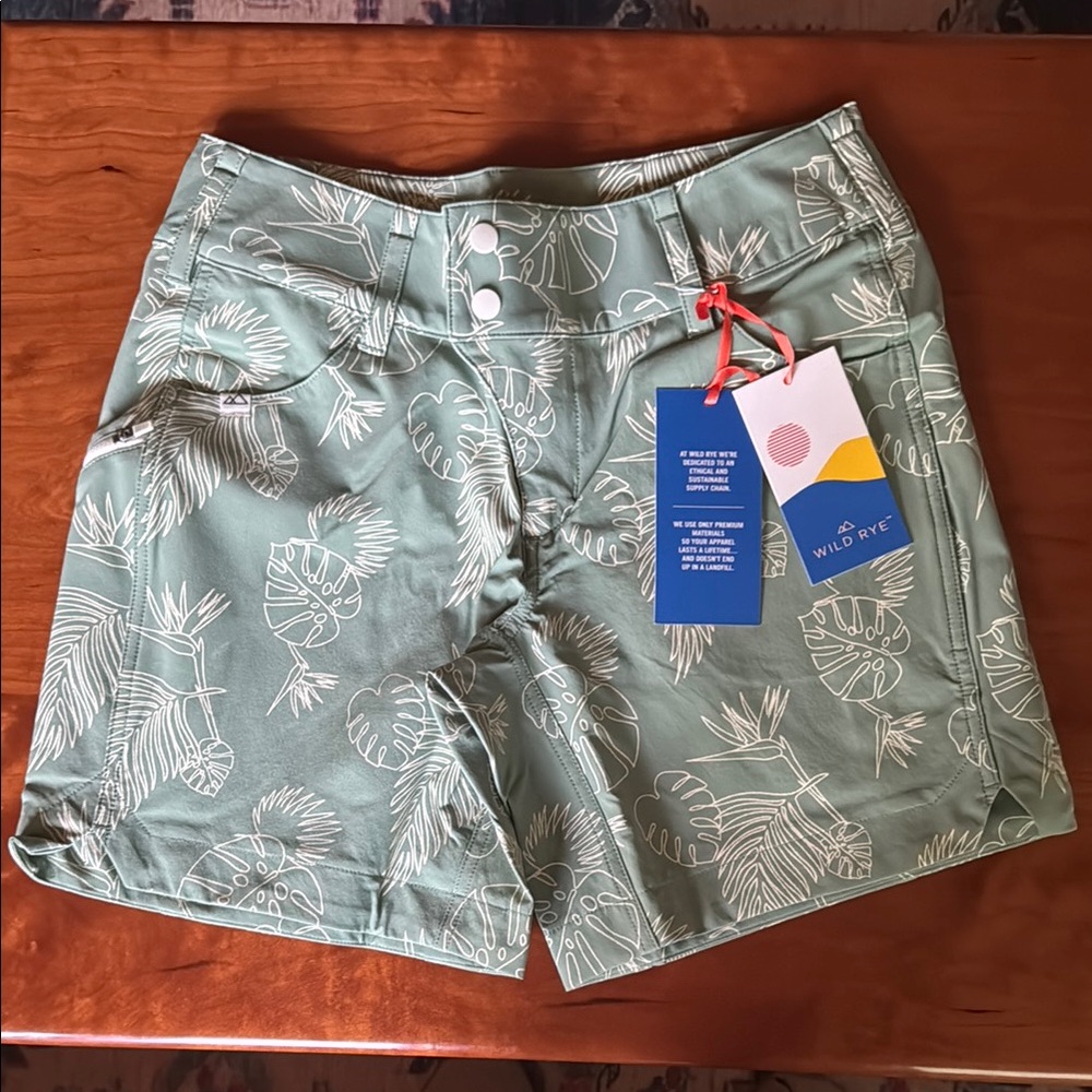 Wild Rye Freda Short Paradise Women’s Size 4 NWT